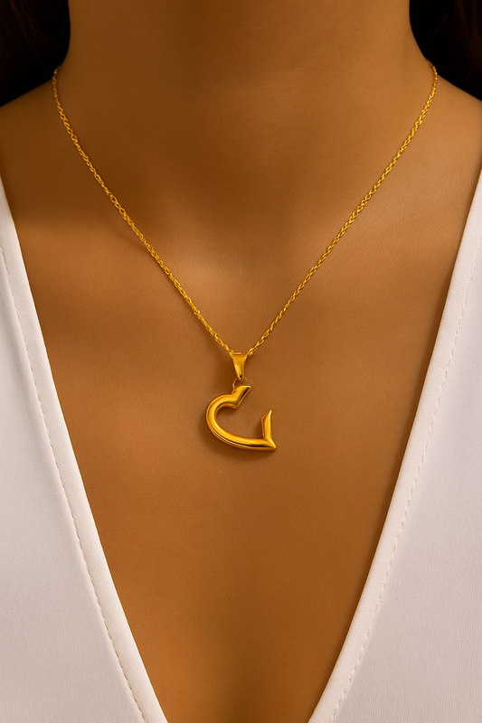 Irregular Heart Shape 18kt Gold Plated Cable Chain Pendant Necklace
