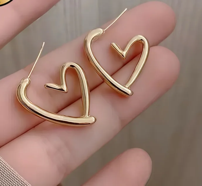 Irregular Heart Shape 18kt Gold Plated Earrings