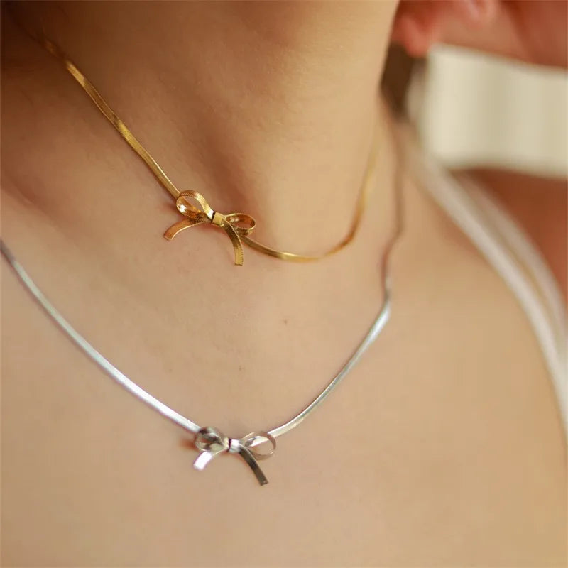 Classic Style 18K Gold Plated Bow Knot Necklace