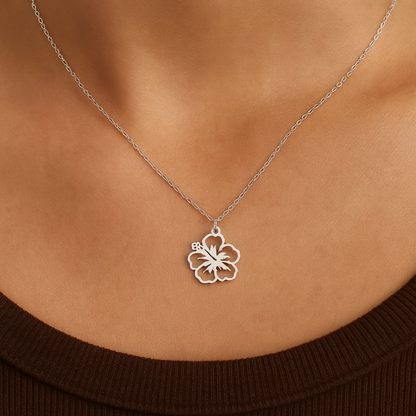Simple Style Flower Pendant Ion Plating Necklace
