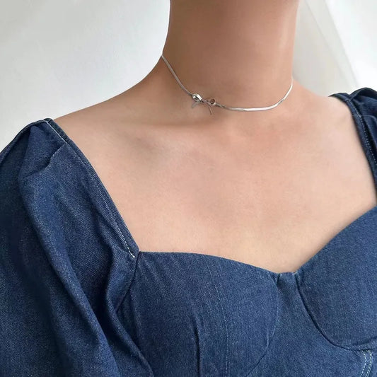 Classic Style 18K Gold Plated Bow Knot Necklace
