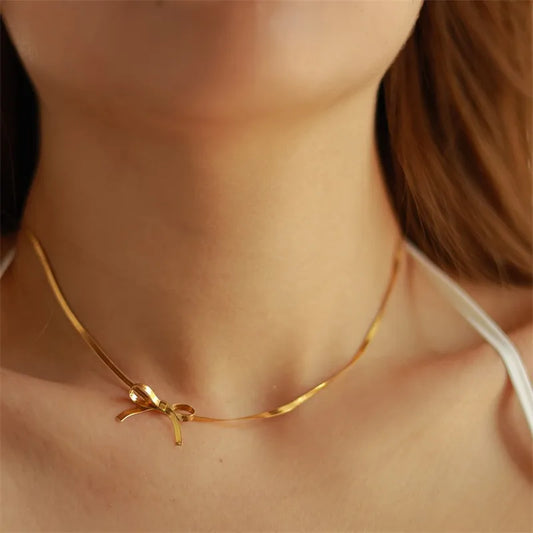 Classic Style 18K Gold Plated Bow Knot Necklace