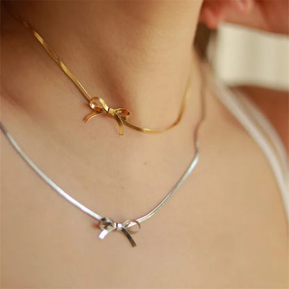 Classic Style 18K Gold Plated Bow Knot Necklace